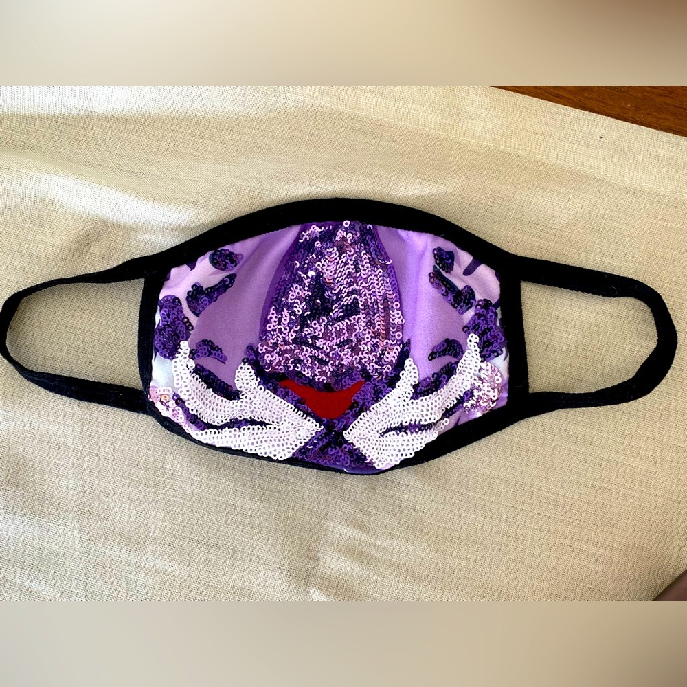 Sequin tiger face mask
